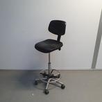 Labkoo hoge werkplaatsstoel met schade - zwarte PU zitting, Nieuw, Ophalen of Verzenden