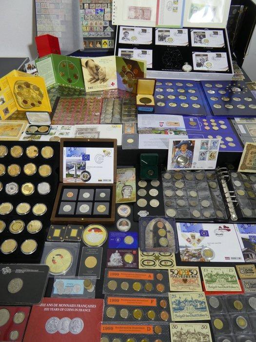 Wereld. Collection of coins/banknote/medals/euro inkl. pp, Postzegels en Munten, Munten | Europa | Niet-Euromunten