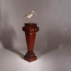 Zeer hoge zuil of pedestal in notenhout met zwart en goud No, Ophalen of Verzenden