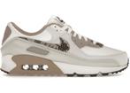 Nike Air Max 90 Light Pink Snakeskin - Maat 39 EU, Kleding | Heren, Schoenen, Ophalen of Verzenden, Nieuw, Nike