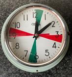 Wandklok - Met uitzendtijden / Maritiem / ijzer / vintage /, Antiek en Kunst
