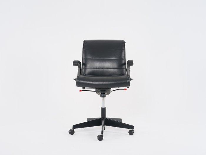 Knoll - Richard Sapper - Stoel - Leder, PVC, Staal, Antiek en Kunst, Antiek | Meubels | Stoelen en Banken