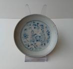 Schotel - A Chinese blue and white small dish late Yuan to, Antiek en Kunst