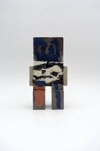 Wxyz (1980) - sculptuur, 322-1 - 184 mm - beton - 2025