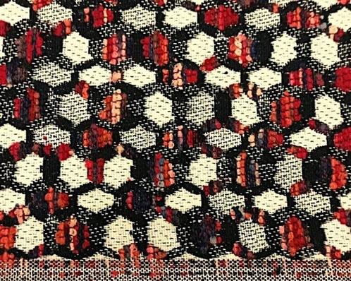 Prestatied Bouclé in katoen en wol handgemaakte verwerking, Antiek en Kunst, Antiek | Kleden en Textiel