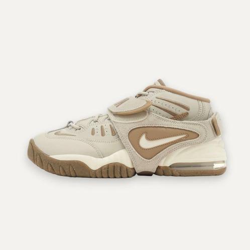 Nike Air Adjust Force WMNS Light Bone Khaki, Kleding | Dames, Schoenen, Sneakers of Gympen, Zo goed als nieuw, Verzenden