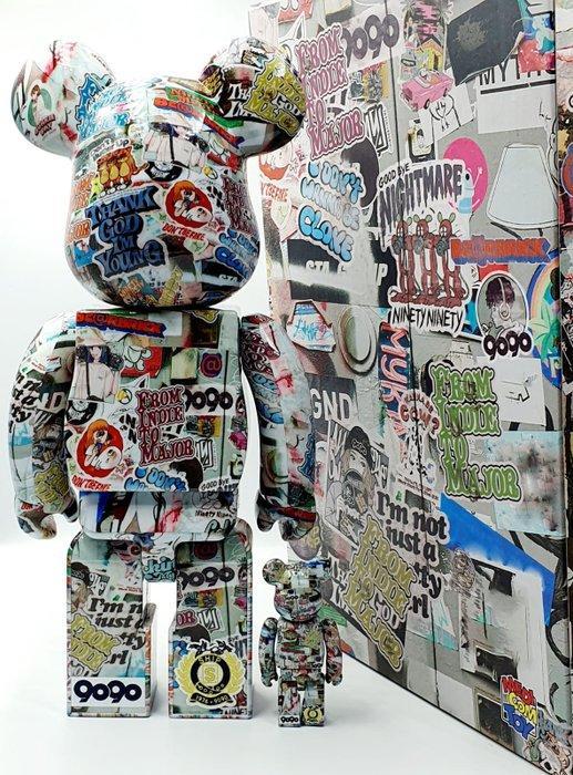 Medicom Toy - Be@rbrick 400% + 100% x 9090 x S.H.I.P & Crew, Antiek en Kunst, Kunst | Designobjecten