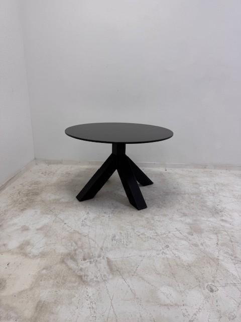 Gispen Dukdalf salontafel zwart zwart volkern blad rond, Zakelijke goederen, Kantoor en Winkelinrichting | Kantoormeubilair en Inrichting