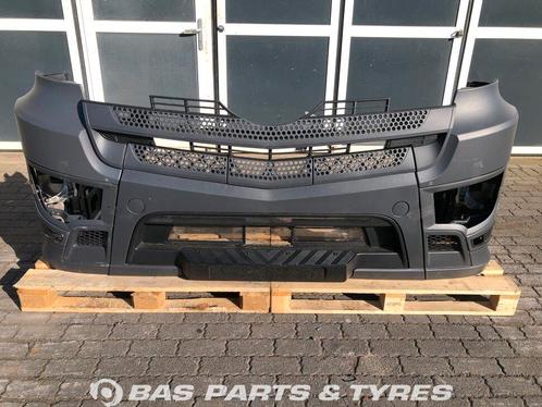 Voorbumper compleet Mercedes Antos MP4 A 960 880 16 90, Auto-onderdelen, Vrachtwagen-onderdelen, Gebruikt, Mercedes-Benz, Carrosserie en Plaatwerk
