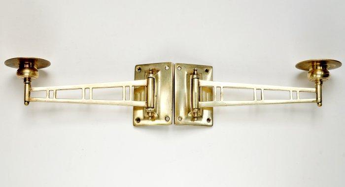 Geometrischer Jugendstil - Kaars wandlamp (2) - Messing, Antiek en Kunst, Kunst | Designobjecten