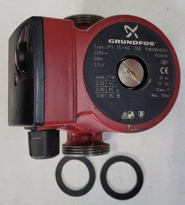GRUNDFS POMP UPS 25-60-130  GEBRUIKT, Doe-het-zelf en Verbouw, Verwarming en Radiatoren, Zo goed als nieuw, Ophalen of Verzenden