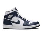 Nike Air Jordan 1 Mid White Metallic Gold Obsidian, Kleding | Heren, Schoenen, Verzenden, Wit, Nieuw, Sneakers of Gympen