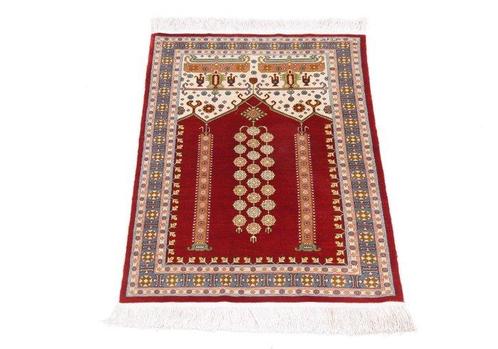 Pure Silk Hereke Carpet with Mehrab Design - Pure Luxe ~1, Huis en Inrichting, Stoffering | Tapijten en Kleden