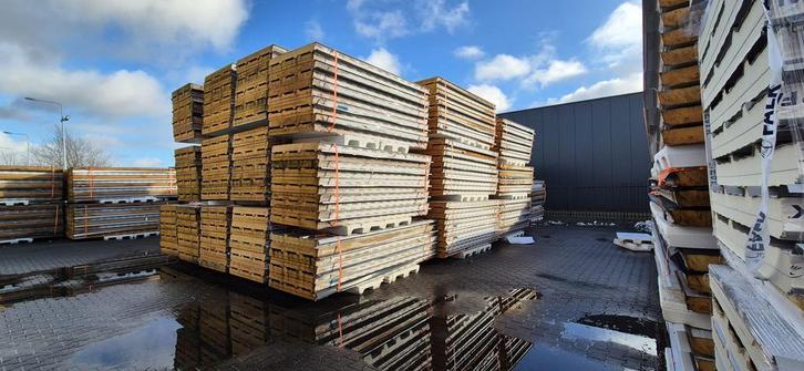 Sandwichpanelen, dakplaten,  isolatie 100&130mm vanaf €9,-m2, Doe-het-zelf en Verbouw, Platen en Panelen, 100 mm of meer, Zo goed als nieuw