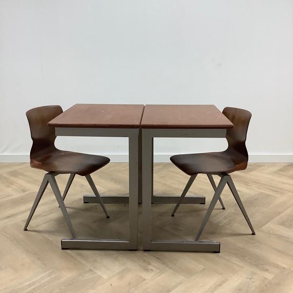 complete school Galvanitas set 10 stoelen + 10 tafels, bruin, Huis en Inrichting, Stoelen, Eén, Gebruikt, Hout, Ophalen of Verzenden