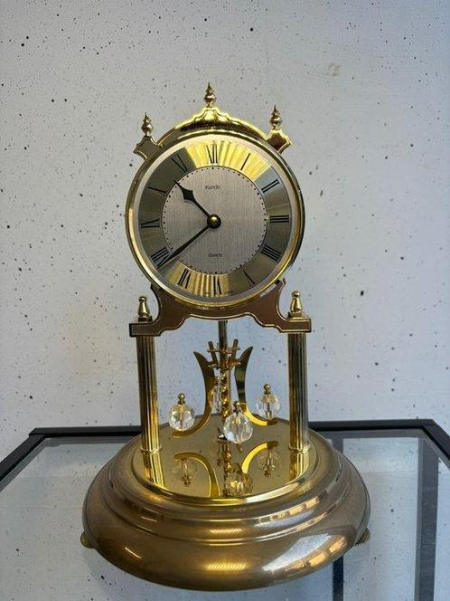 Messingen Klassieke Stolpklok met Swarovski Kristallen -, Antiek en Kunst, Curiosa en Brocante