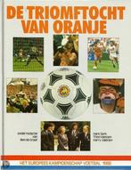 Triomftocht van oranje 9789065902993 Ben de Graaf, Boeken, Sportboeken, Gelezen, Ben de Graaf, Rinus Cabri, Verzenden