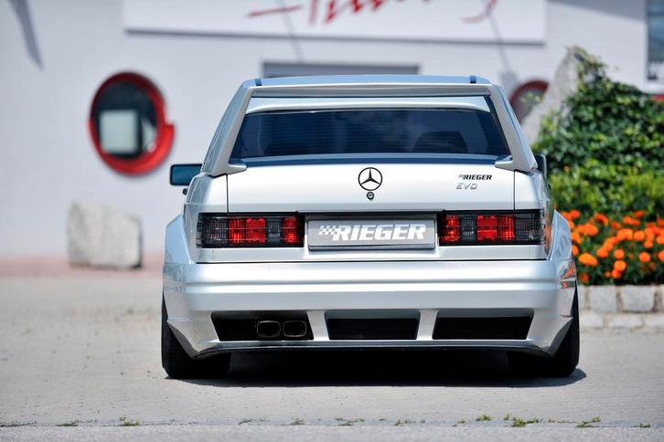 Rieger achtervleugel Breedbouw II | 190-Serie (W201) - Sedan, Auto-onderdelen, Carrosserie en Plaatwerk, Nieuw, Mercedes-Benz