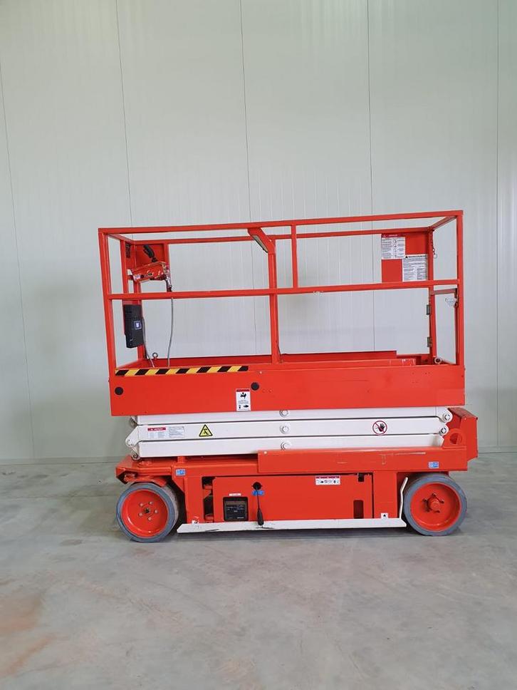Snorkel S2033 -  Elektrische Schaarhoogwerker, Zakelijke goederen, Machines en Bouw | Heftrucks en Intern transport, Ophalen of Verzenden