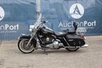 Veiling: Motor Harley-Davidson Road King Classic FLHRCI Benz, Chopper