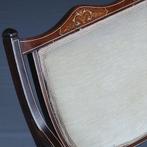 Bijzonder elegant bankje in Hepplewhite ca 1880 incl bekledi, Antiek en Kunst, Ophalen of Verzenden
