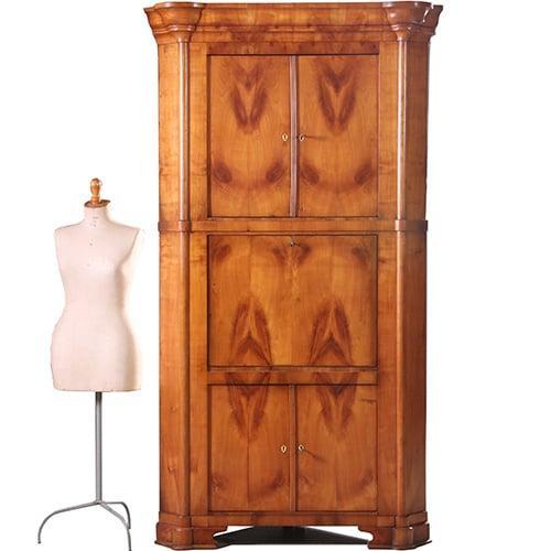 bar ca 1825 met 4 deuren en secretaire klep onwaarschijnlij, Antiek en Kunst, Antiek | Kantoor en Zakelijk, Ophalen of Verzenden