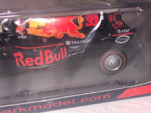 Spark 1:43 - Modelauto - F1 Red Bull Racing TAG Heuer RB13, Hobby en Vrije tijd, Modelauto's | 1:5 tot 1:12