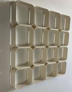 Rek - Plastic - Seventies wall shelves