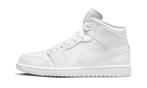 Air Jordan 1 Mid Triple White, Kleding | Heren, Schoenen, Nieuw