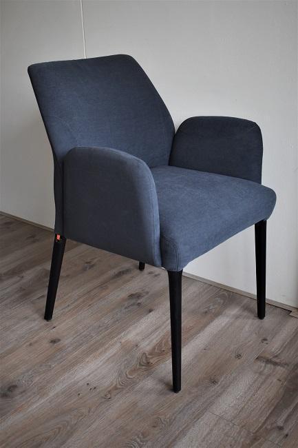 NIEUW 6 Mobitec eetkamerstoelen Enora met arm, houten poten, Huis en Inrichting, Stoelen, Vijf, Zes of meer stoelen, Grijs, Nieuw