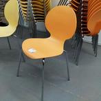 Galvano Tecnika vlinderstoel - kunststof zitting oranje of g, Huis en Inrichting, Stoelen, Ophalen of Verzenden, Nieuw