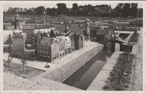 DEN HAAG - Miniatuurstad Madurodam. Oud Stadsgedeelte, Verzamelen, Ansichtkaarten | Nederland, Verzenden