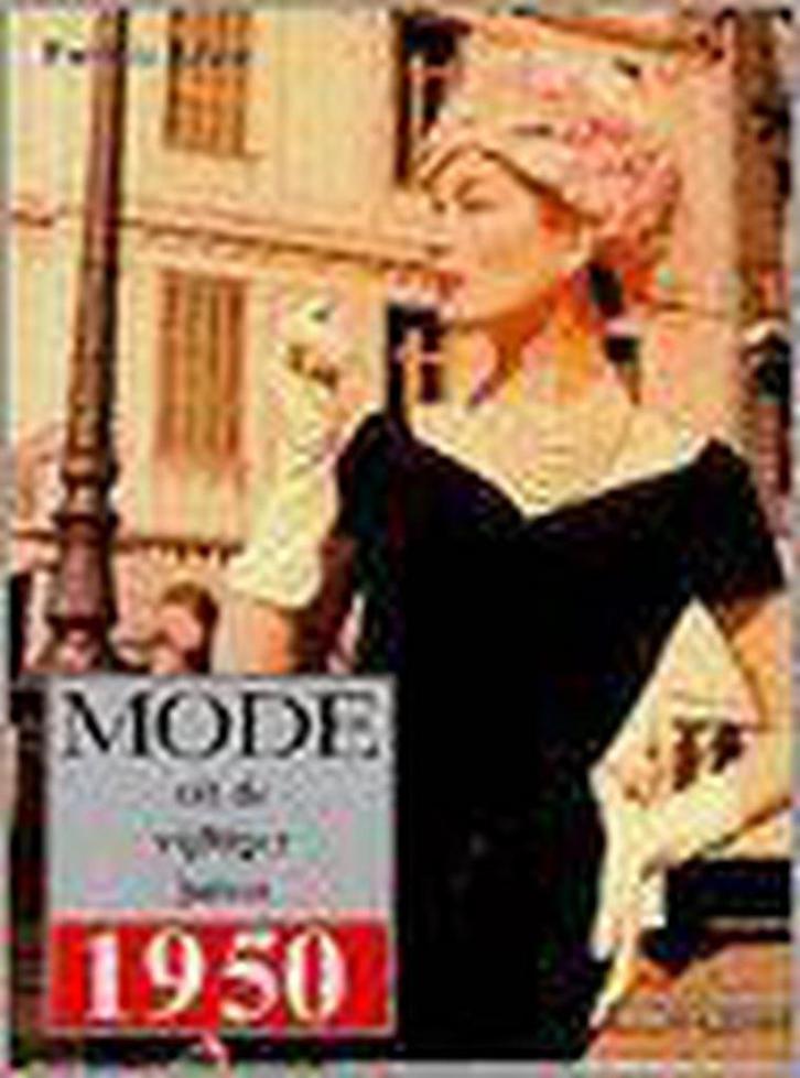 Mode uit de vijftiger jaren 1950 9789056660154 P. Baker, Boeken, Geschiedenis | Wereld, Gelezen, Verzenden