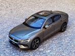 Paudi Model 1:18 - Modelauto - Volvo S60 T5 - 2020, Nieuw