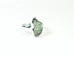 Ring Moldaviet / nieuw - 3.92 g - (1), Verzamelen, Mineralen en Fossielen
