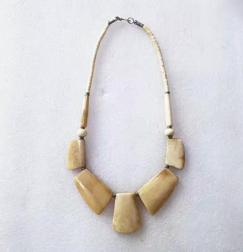 Tibetaanse etnische ketting - Buffalo bot - gepolijst -, Sieraden, Tassen en Uiterlijk, Armbanden
