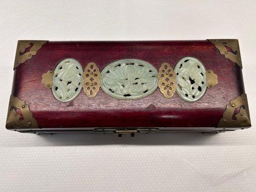 Sieradendoos (2) - nacre jade - Doe het met de hand., Antiek en Kunst, Curiosa en Brocante