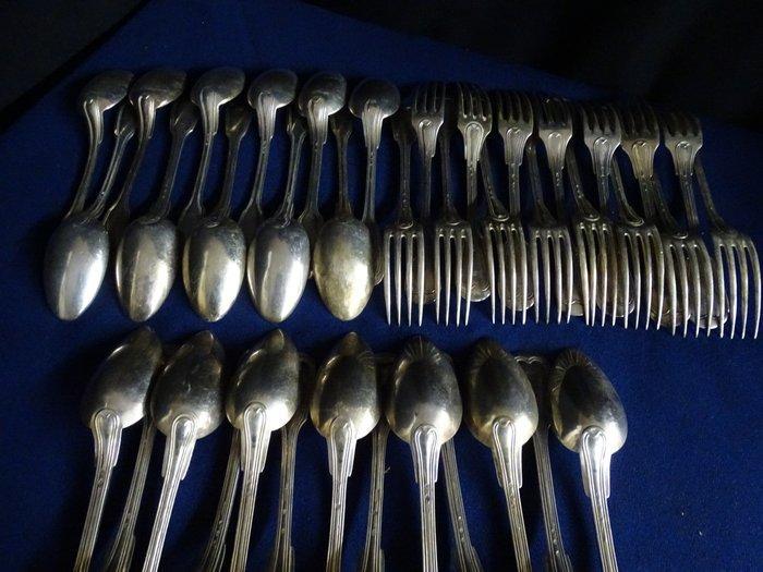 Bestekset (39) - Verzilverd - Christofle & anderen, Antiek en Kunst, Antiek | Meubels | Tafels