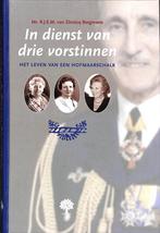 IN DIENST VAN DRIE VORSTINNEN 9789072572301, Verzenden, Zo goed als nieuw, R.J.E.M. van Zinnicq Bergmann