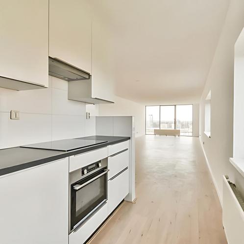 Appartement met twee slaapkamers en mooi uitzicht, Huizen en Kamers, Huizen te huur, Direct bij eigenaar, Rotterdam, Appartement