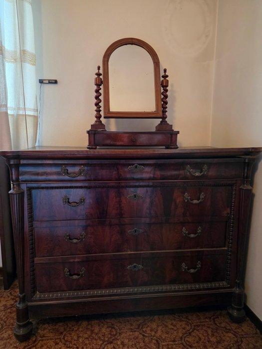 Ladekast - hard hout, Antiek en Kunst, Antiek | Overige Antiek