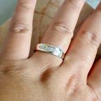 8 Krt. Rijring met diamant (solitair ring, gouden ring), Goud, Met edelsteen, Ophalen of Verzenden