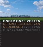 Onder onze voeten 9789035132078, Boeken, Verzenden, Zo goed als nieuw