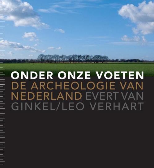 Onder onze voeten 9789035132078, Boeken, Schoolboeken, Zo goed als nieuw, Verzenden
