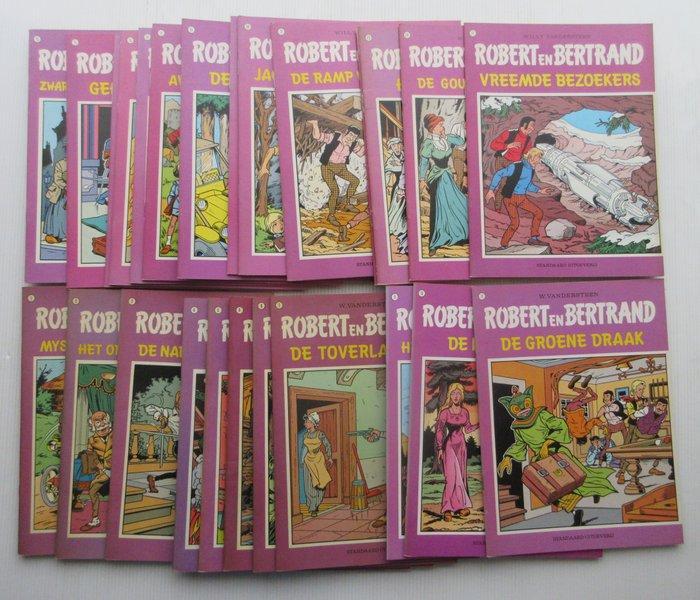 Robert en Bertrand - 1 t/m 25 - (nr 2 met Snoek sticker) -, Boeken, Stripboeken