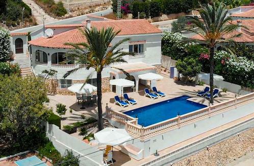 8 pers villa Calpe, Spanje met privé zwembad en zeezicht, Vakantie, Vakantiehuizen | Spanje, Overige, Costa Blanca, Aan zee, 4 of meer slaapkamers