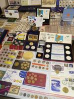 Wereld. Collection of coins/banknote/medals/euro inkl. pp
