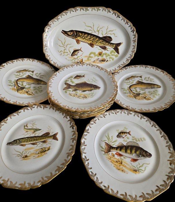 Chadelaud Limoges et Jean Couzot Orfèvre - Tafelservies (36), Antiek en Kunst, Antiek | Meubels | Tafels