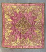 Groot Indiase Zardozi Tafellaken - met de hand geborduurd