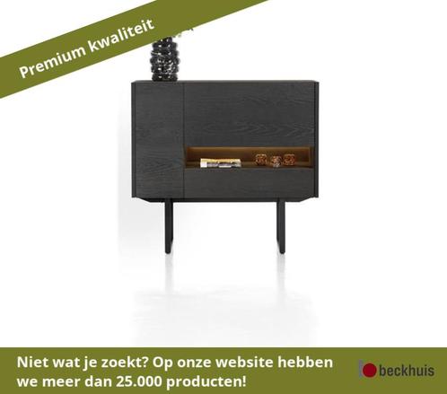 XOOON Modali highboard + LED, 1 deurs eiken fineer/metaal, Huis en Inrichting, Kasten | Dressoirs, Nieuw, Overige materialen, Ophalen of Verzenden